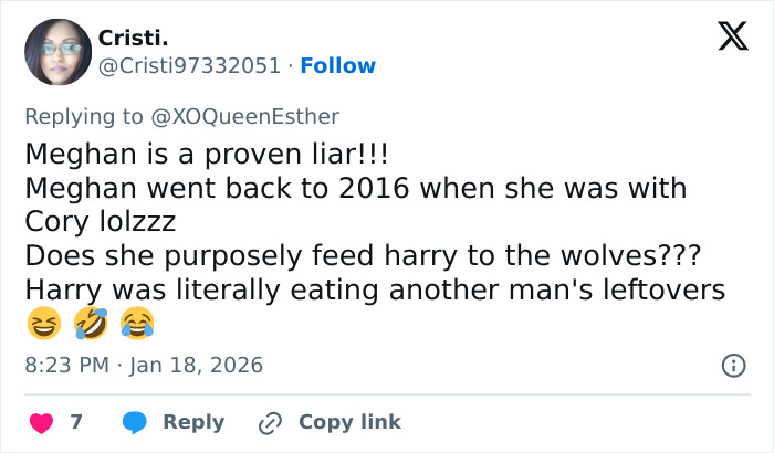 Tweet criticizing Meghan Markle's 2016 throwback post, highlighting fans calling out a key detail and accusing dishonesty.