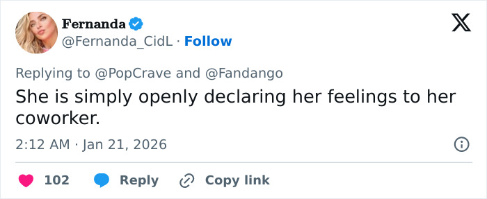 Tweet discussing Margot Robbie's on-set relationship with Wuthering Heights co-star Jacob Elordi sparking rumors.