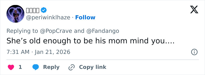 Tweet discussing age difference in Margot Robbie's on-set relationship with Wuthering Heights co-star Jacob Elordi.