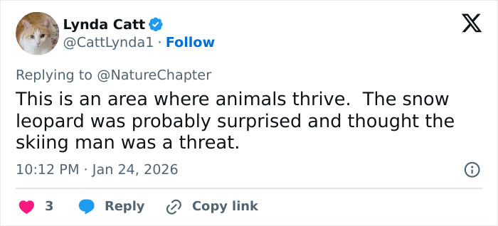 Tweet discussing a snow leopard attacking a skier who tried to take a selfie, highlighting animal behavior in the wild. Tweet discussing a snow leopard attacking a skier who tried to take a selfie, highlighting animal behavior in the wild.