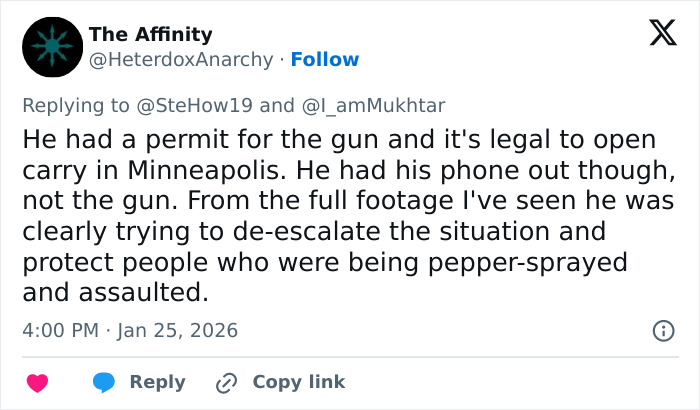 Tweet discussing Alex Pretti holding his phone and efforts to de-escalate a situation during a legal open carry incident. Tweet discussing Alex Pretti holding his phone and efforts to de-escalate a situation during a legal open carry incident.