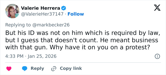 Screenshot of a social media post discussing the viral clips of Alex Pretti before his fatal encounter. Screenshot of a social media post discussing the viral clips of Alex Pretti before his fatal encounter.