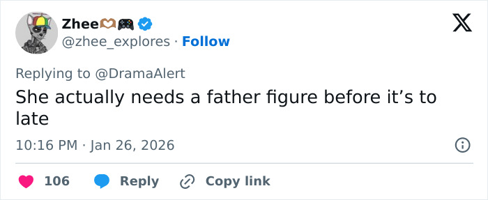 Twitter reply criticizing parenting, mentioning need for father figure amid Kardashian North West livestream controversy.