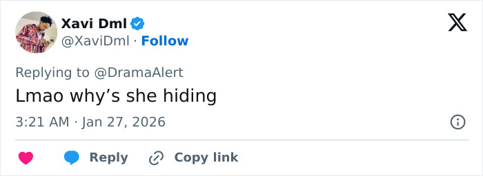 Screenshot of a viral tweet reacting to Kim Kardashian crashing North West's livestream amid parenting controversy.