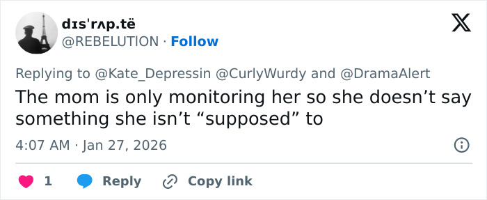 Tweet discussing Kim Kardashian crashing North West's livestream, highlighting a viral moment amid parenting controversy.