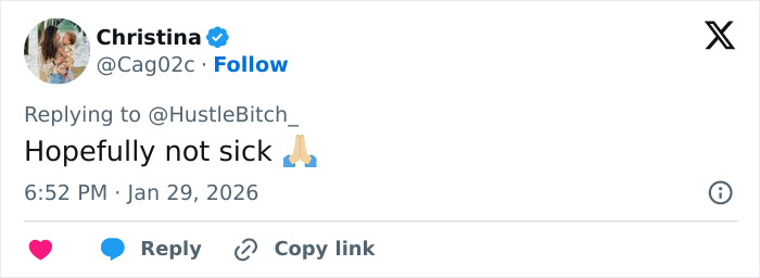 Tweet reply expressing concern with praying hands emoji about extremely skinny look of Ryan Seacrest&rsquo;s face trending in Hollywood.