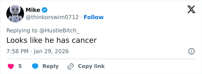 User comment on social media expressing concern over extremely skinny look of Ryan Seacrest&rsquo;s face trending in Hollywood.