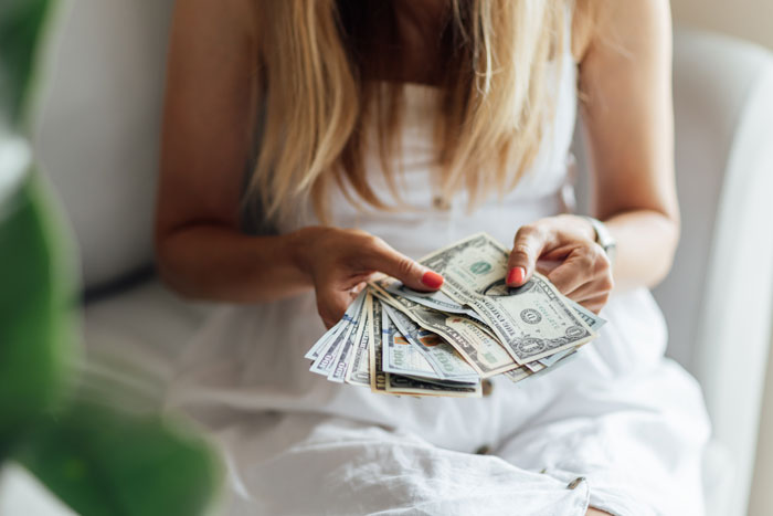 Man Gets Dumped When He Refuses To Give A Percentage Of His Income To His Potential Wife