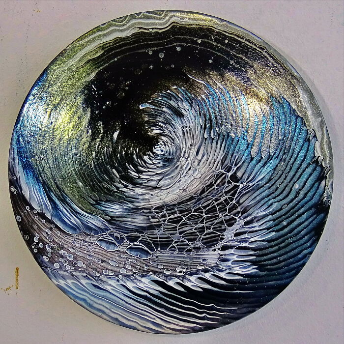 Dragonfly Glaze Magic Color Shifting Acrylic Pour Dragonfly Glaze Magic Color Shifting Acrylic Pour