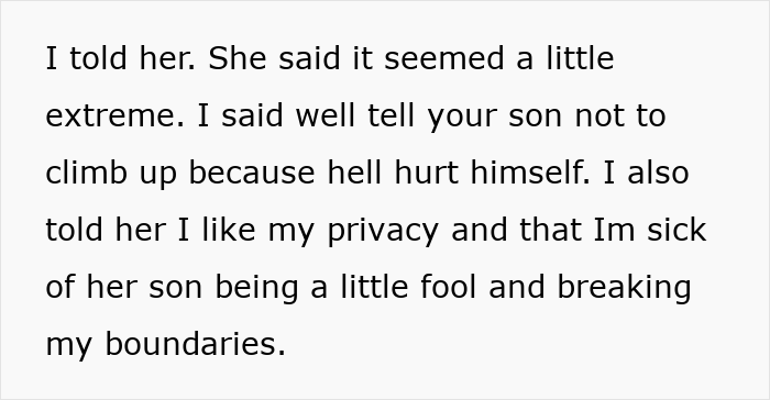 Text showing a conversation about a lady ignoring complaints about her son climbing a fence and someone taking steps to protect privacy. Text showing a conversation about a lady ignoring complaints about her son climbing a fence and someone taking steps to protect privacy.