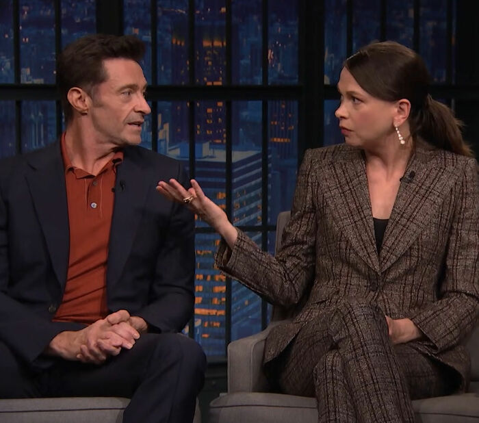 Hugh Jackman and Sutton Foster in a talk show setting, fans spot 6 fingers detail in their beach photos. Hugh Jackman and Sutton Foster in a talk show setting, fans spot 6 fingers detail in their beach photos.