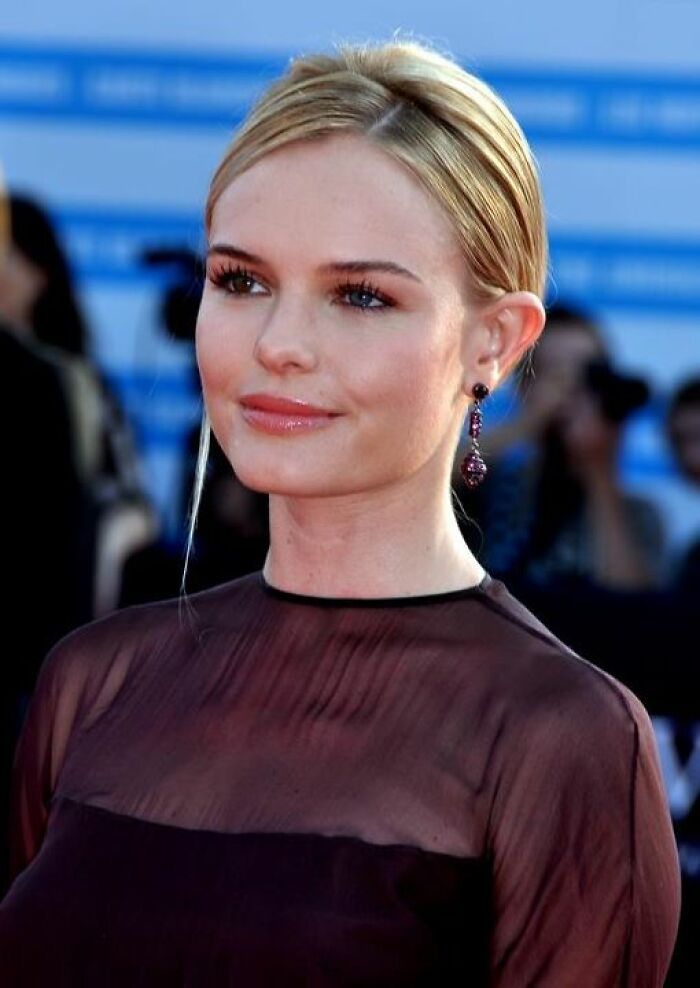 Actress Kate Bosworth, 43
