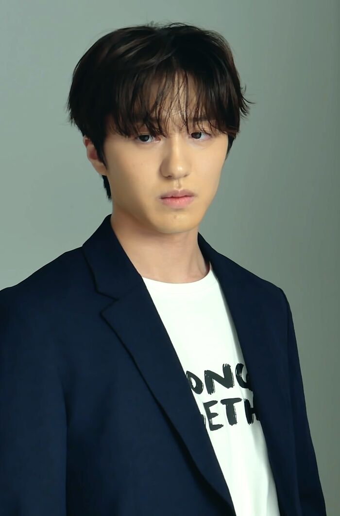 Singer and Actor Kang Chan-Hee, 26