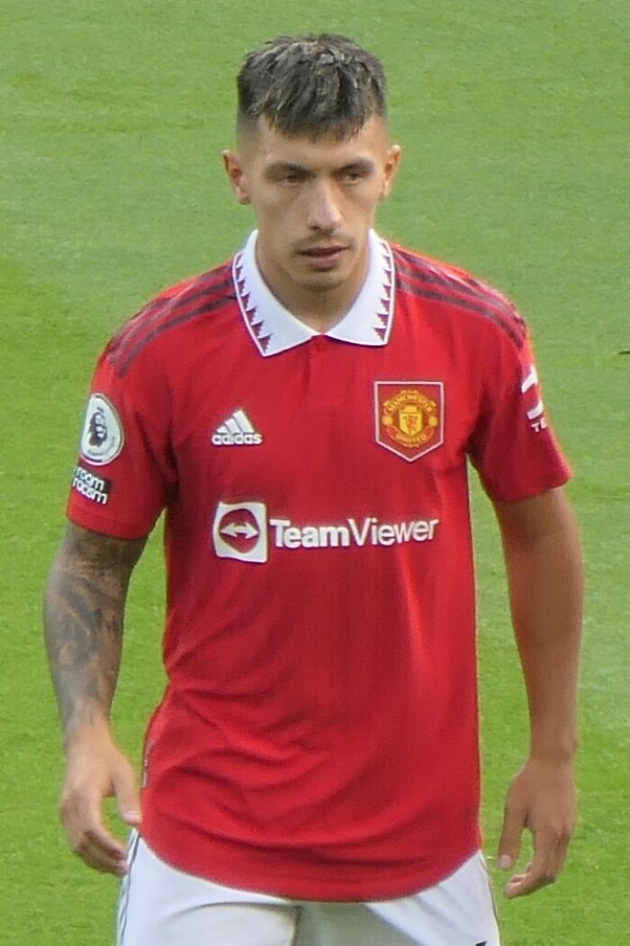 Footballer Lisandro Martínez, 28