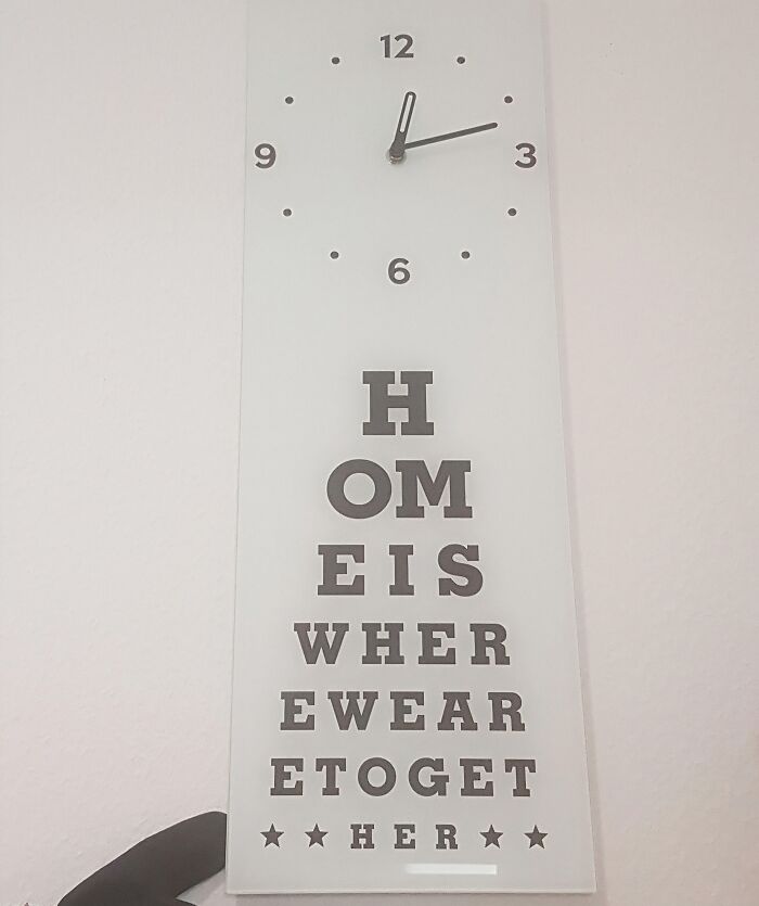 Clock with text design showing a failed writing attempt by designers spelling a common phrase incorrectly.