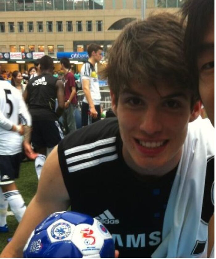 Footballer Lucas Piazon, 32