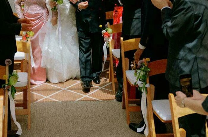 When The Bride Asked On The Website, On The Day-Before Text Blast, Had The Emcee Announce Twice For A ‘No Device Ceremony’ And The Aisle Photos Still Turn Out Like This 