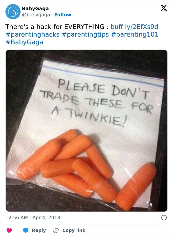 Plastic bag of baby carrots with a note from parents asking not to trade them for a Twinkie, creative parenting notes.