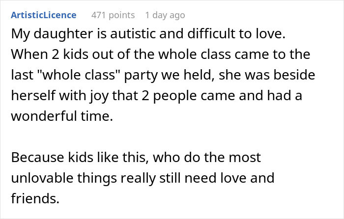 Forum screenshot: parent wonders if daughter should attend a birthday everyone is skipping Forum screenshot: parent wonders if daughter should attend a birthday everyone is skipping