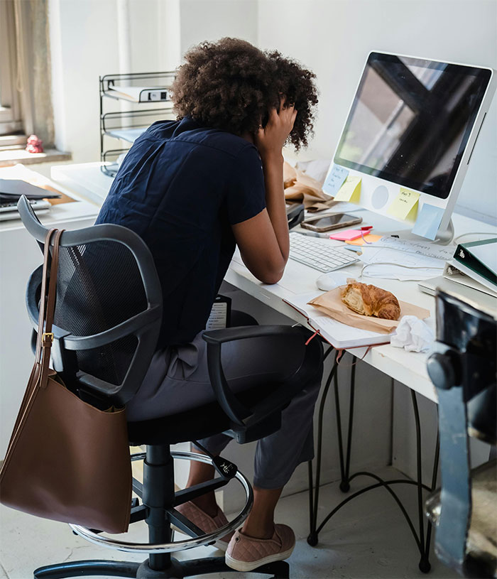 &ldquo;She&rsquo;s Insane&rdquo;: Woman Films Her Coworker After Work To Try To Prove That She&rsquo;s Not Actually Disabled