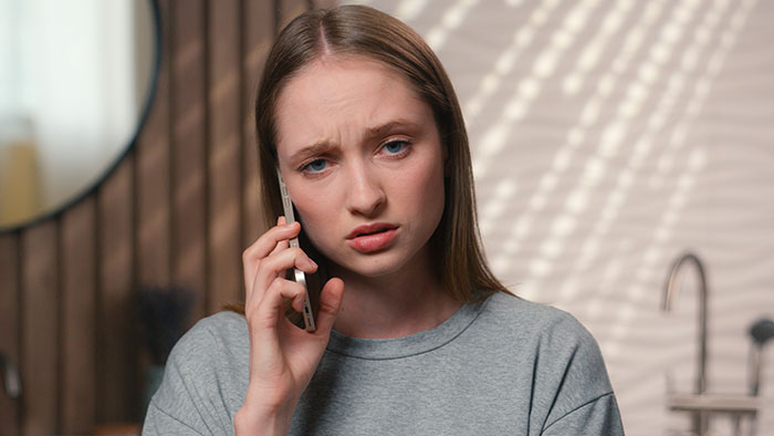 Woman Gobsmacked After Fam Refuses To Give Her &ldquo;Spoiled&rdquo; Kids Xmas Presents