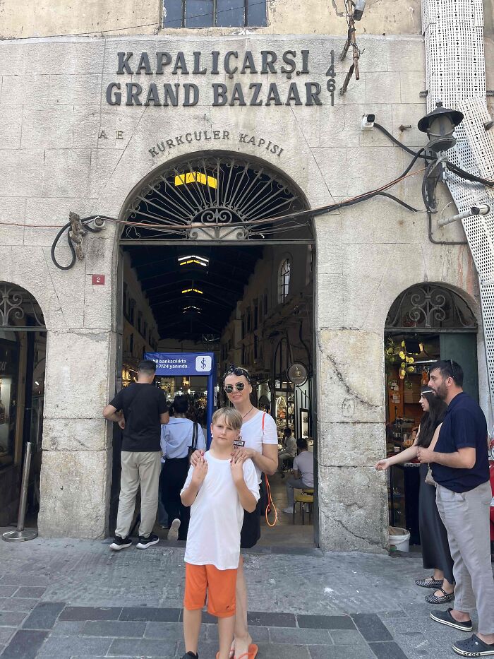 A Family Road Trip, Two Old Harleys, And 8,500 KM Of Hope For A 15-Year-Old With Cancer A Family Road Trip, Two Old Harleys, And 8,500 KM Of Hope For A 15-Year-Old With Cancer