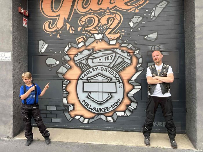 A Family Road Trip, Two Old Harleys, And 8,500 KM Of Hope For A 15-Year-Old With Cancer A Family Road Trip, Two Old Harleys, And 8,500 KM Of Hope For A 15-Year-Old With Cancer