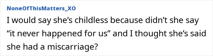 Screenshot of an online comment discussing female stars choosing to remain childfree and parenting views influenced by the internet.