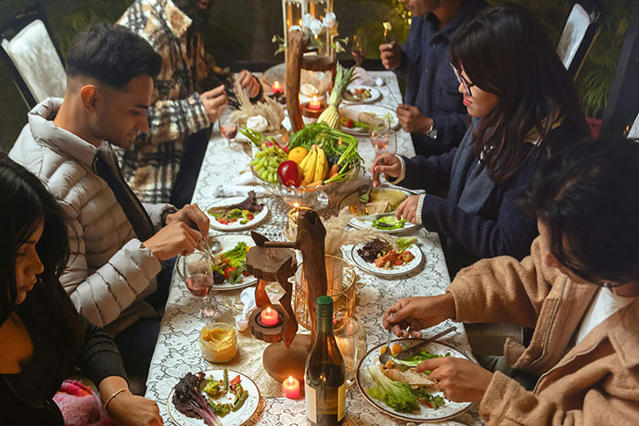 American BF Gets Mad At Partner After Their Mom Doesn't Make Any American Dishes For His Visit American BF Gets Mad At Partner After Their Mom Doesn't Make Any American Dishes For His Visit
