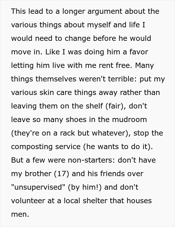 Close-up of article text excerpt about relationship red flags and living-together boundaries