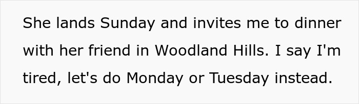 Text message conversation showing a lady sending lovey-dovey texts and arranging dinner plans with a guy.
