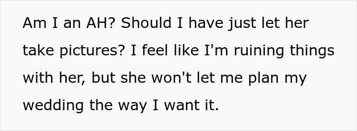 Text conversation about a bride feeling controlled as her mother-in-law tries to hijack wedding venue and dress plans.