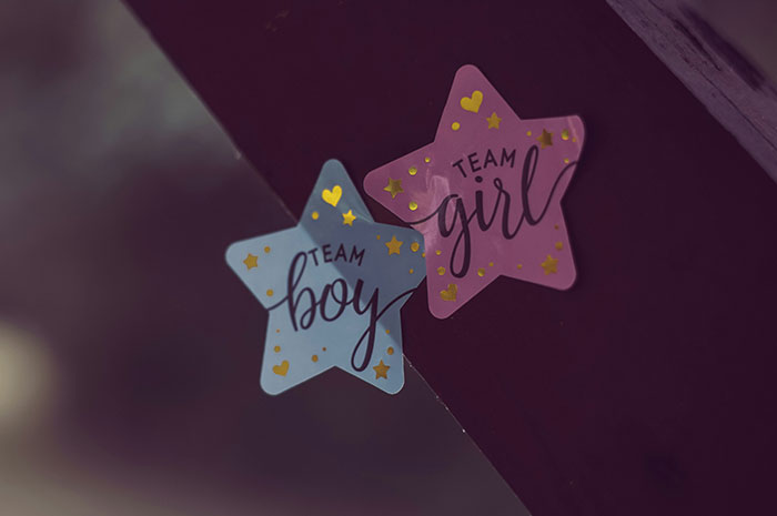 “Nothing More Manly Than Being Afraid Of A Girly Car”: Guy Demands Sister Change Her Car, Gets A Reality Check “Nothing More Manly Than Being Afraid Of A Girly Car”: Guy Demands Sister Change Her Car, Gets A Reality Check