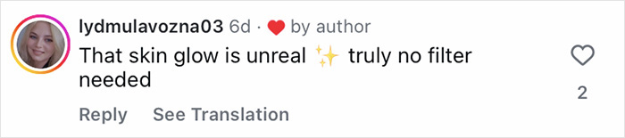 Social media comment praising celebrity facialist for natural glowing skin without filler or Botox after Golden Globes event.