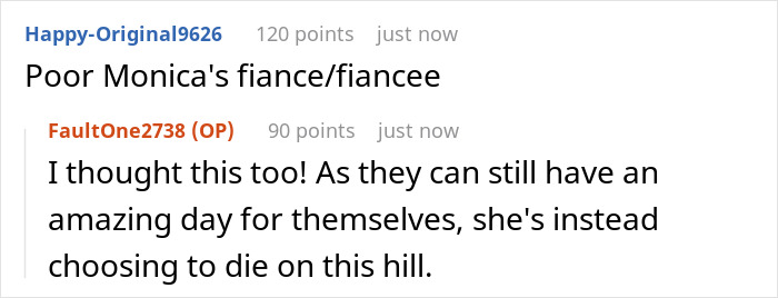 Screenshot of an online discussion about a family war sparked by a lady claiming ownership over a wedding date never shared. Screenshot of an online discussion about a family war sparked by a lady claiming ownership over a wedding date never shared.