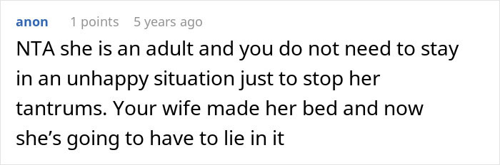 Screenshot of an online comment discussing feelings of guilt and distancing in a messy divorce situation involving a dad and daughter.