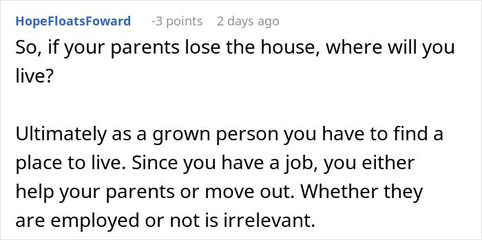 Online comment about financial responsibility when parents lose their house, discussing job status and living arrangements.