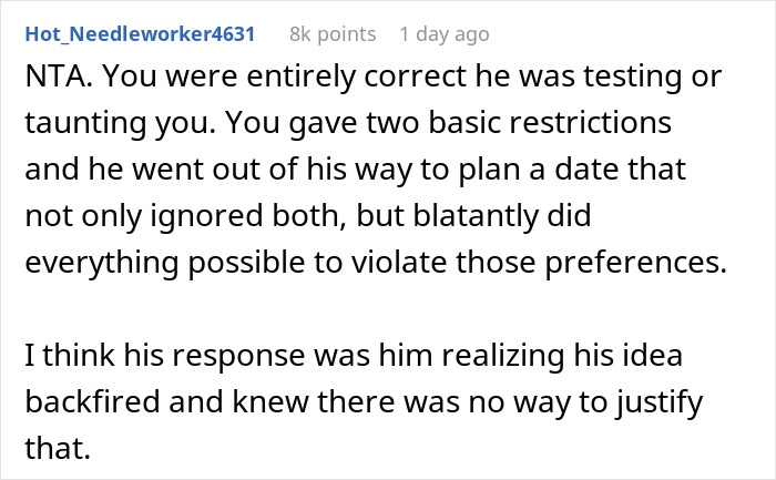 Screenshot of a Reddit comment discussing a recovering alcoholic rejecting a second date planned entirely around bars.