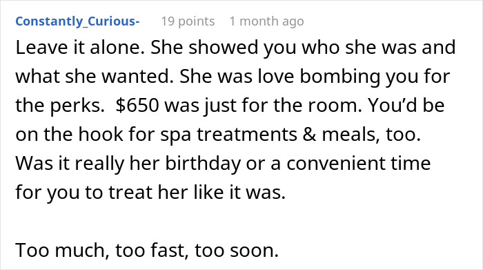 Comment discussing a lady sending lovey-dovey texts and ditching a guy who won&rsquo;t pay thousands on two dates.