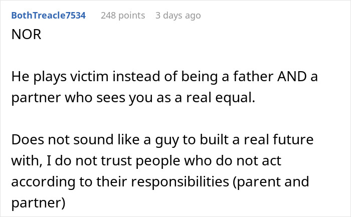 Reddit comment discussing a husband&rsquo;s behavior and responsibilities in relation to stepdaughters&rsquo; gift pushing a woman to her limits.