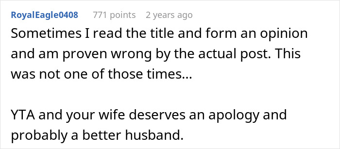 Screenshot of a Reddit comment discussing a man blaming his wife for having no slacks for his business trip.