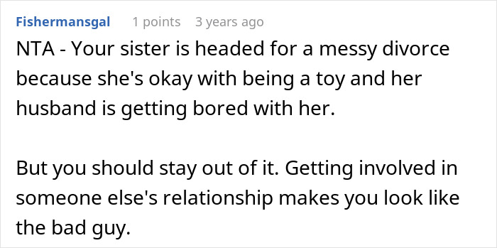 Comment about a messy divorce and relationship issues after a woman&rsquo;s nasty comment about her husband and dressing style backfires.