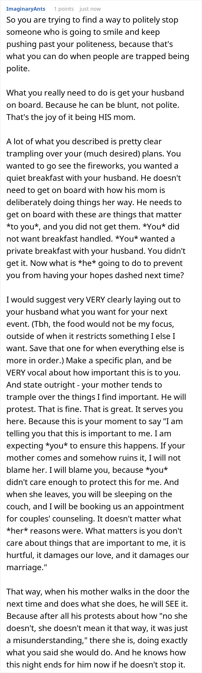 Comment explaining how a manipulative MIL uses fake kindness to steamroll DIL and ruin holiday traditions.