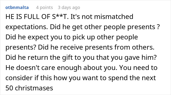 Comment criticizing man who fails to buy Christmas presents for his girlfriend and claims the holiday snuck up on him.