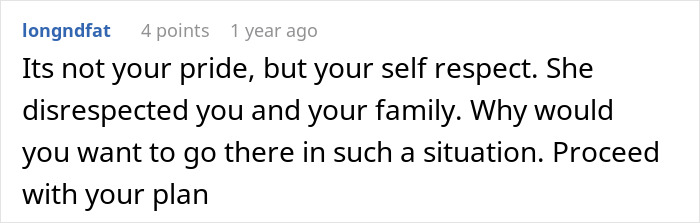 Screenshot of a social media comment discussing a woman refusing to attend her MIL&rsquo;s Thanksgiving after being reinvited.