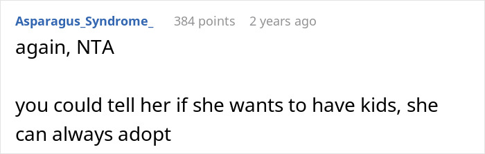 Comment on Reddit discussing a bio mom reappearing after 16 years, and a teen's response to their relationship expectations.