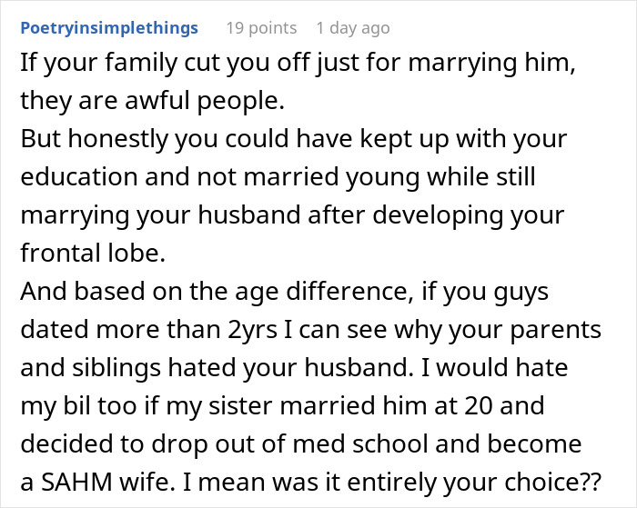Alt text: Online discussion about woman disowned for marrying a mechanic, watching rich siblings thrive while she struggles at 55