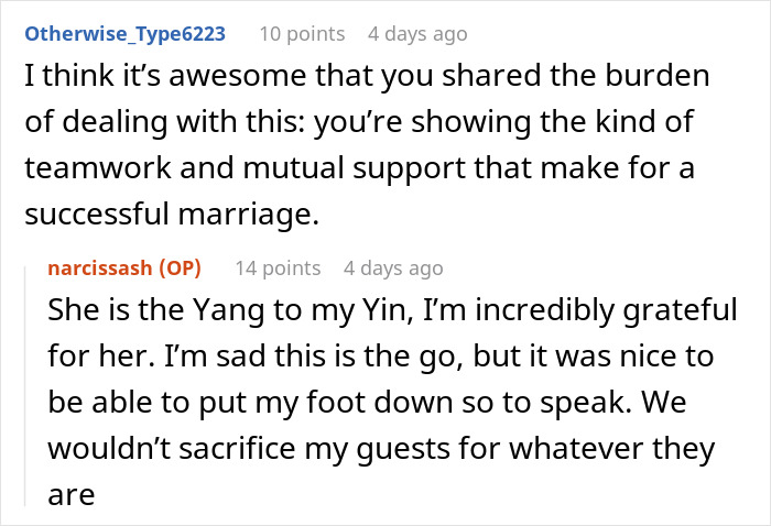 Screenshot of a discussion thread about estranged relatives demanding access to a wedding they were never invited to.