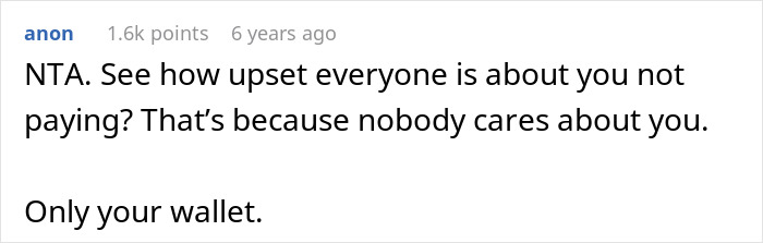 Screenshot of a Reddit comment reacting to a teen telling a guy he’s not her dad and refusing to give money. Screenshot of a Reddit comment reacting to a teen telling a guy he’s not her dad and refusing to give money.