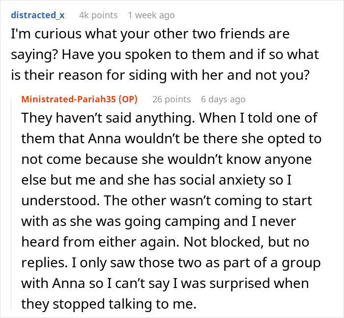 Reddit conversation about groom slamming MOH for low effort and MOH clapping back by dumping bride before wedding.